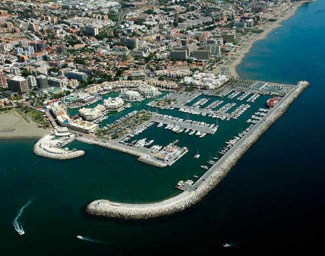 Puerto Marina Palace ベナルマデナ エクステリア 写真